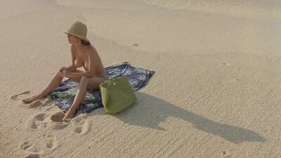 Maribel Verdu - Y Tu Mama Tambien (2001)