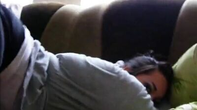 Красавица сосёт