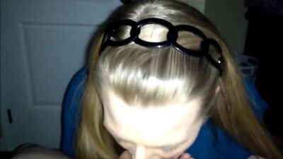 Домашний горловой минетик с финалом на лицо.домашнее порно 720.глубокий минет.со