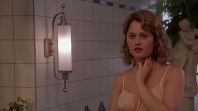 Робин Танни (Robin Tunney) голая в фильме «Исследуя секс» (2001)