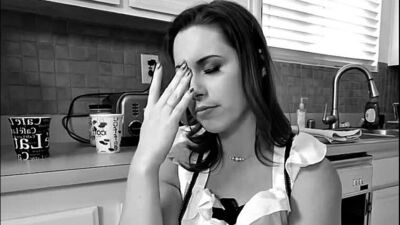 ПОРНО ИНЦЕСТ -; МАТЬ ГОТОВИЛА СЮРПРИЗ ОТЦУ -; порно на русском языке - Edyn Blair