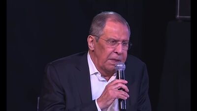 Лавров ответил шуткой на стереотипы о России