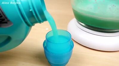 Лизун в миксере! Как сделать лизуна и не запачкать руки! Флаффи слайм. alex boyko