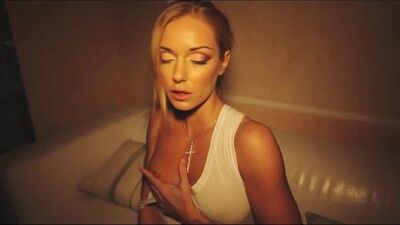 Hookah Palace Smoke (SEXY CLIP 159)