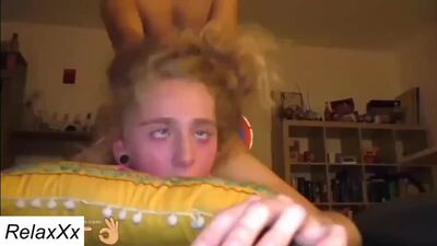 Инцест! Старший брат трахнул младшую сестру!!!