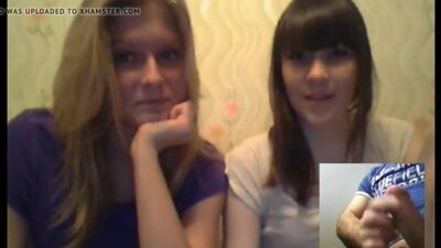 Реакция девушек на член