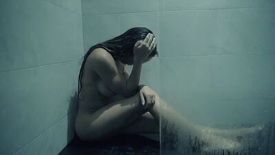 Amia Miley (SEXY CLIP 354)