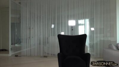 Ewa Sonnet - Best Tits Ever Plus That Egg Inside (vk.com/curvess)