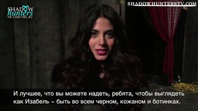 Эмерод Тубия говорит о том, как создать образ Изабель на Хэллоуин