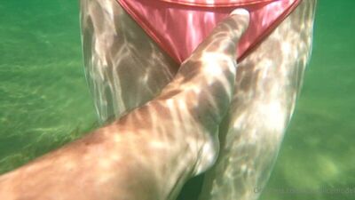 Petite Blonde (Cocoalicemodel) слив онлифанс