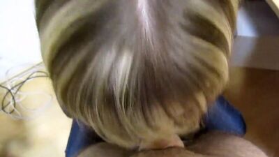 Дал в рот сотруднице (домашнее русское любительское порно видео мамки инцест teens анал зрелые жена) порно вк