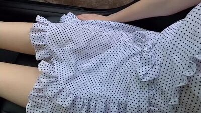 Ебёт молоденькую украинку в киску и в попку ????