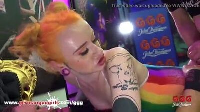 Ухх какая красотка