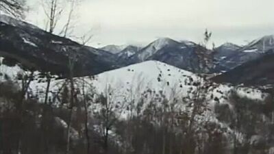 Секс в горах . красивая девочка