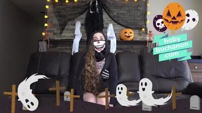 Чудная девочка .))