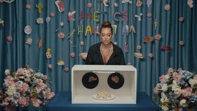 Порно актрисы тут щупают не члены, поэтому угадать сложнее Luxury Girl Eva Elfie Solazola Jia Lissa Kristina Sweet Owl Crystal