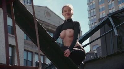 [Hegre-Art.com] Emily Bloom - NYC Nude City Guide