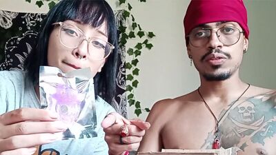 Распаковка из запретного секс-шопа