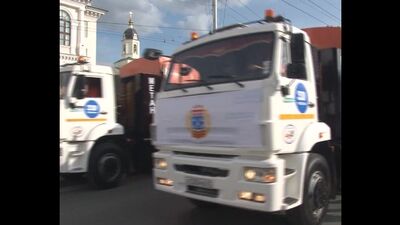 Город Чебоксары отметил свой 550-летний юбилей парадом техники и открытием детского сада