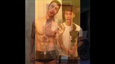 Трэвис с участием трибьюта со спермой и сексуальной знаменитостью Travis Brian