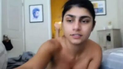 Mia Khalifa Private Shower Show.mp4