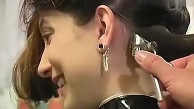 Female Head Shave 81