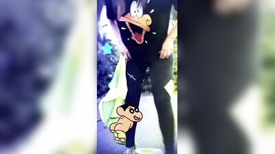 Nazarena velez haciendo lo que mejor le sale MOSTRAR EL ORTO