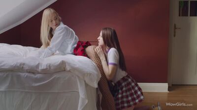 Lesbian, Teen, Threesome, 1080p