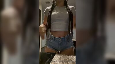 Kori Robinson kokotatum (onlyfans) bubble butt