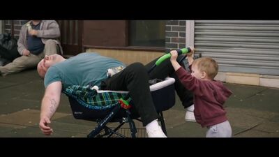 Братья из Гримсби 2