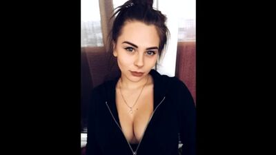 Михалина трясёт голой грудью засветы на стриме голые знаменитости блогерши стримерши без одежды приватный слив михалины