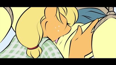 Once Bitten Twice MLP Comic Dub(Applejack X Fluttershy)
