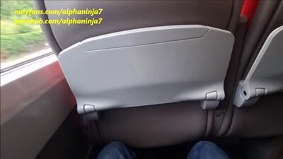 Скорый поезд и приятный минет