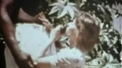 Любовь раба на плантации - классический межрасовый секс 70-х
