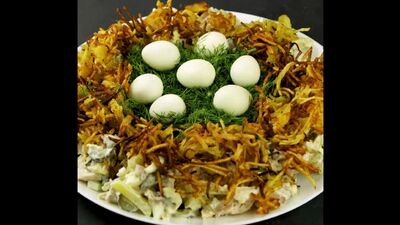 Салат "Гнездо глухаря"