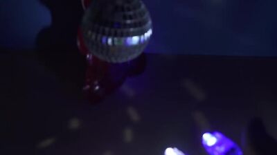 [Познаватель] КИТАЙСКИЙ БАСКЕТБОЛ И ЖЕЛЕЙНЫЙ МЕДВЕДЬ ВАЛЕРА