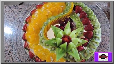 Красивая нарезка фруктов Украшение праздничного стола. Как нарезать фрукты. Карвинг