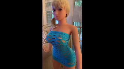 Горячая ебля с сиськастой блондой