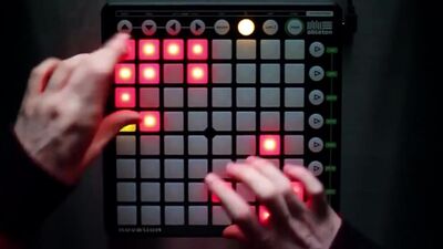 Музыка на Launchpad (Skrillex)