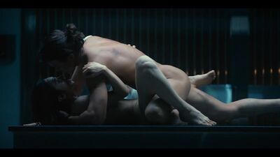 Yunjin Kim, Lee Joo-bin - Money Heist Korea - Joint Economic Area s01e05-06 (2022) HD 1080p Nude? Sexy! Watch Online