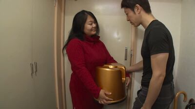 ЗРЕЛАЯ ЯПОНКА