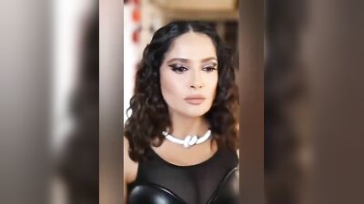 Голая Salma Hayek