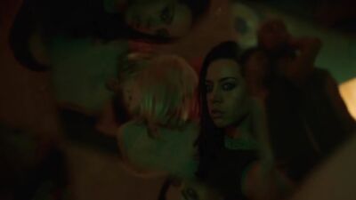 Голая Aubrey Plaza, Vanessa Dubasso