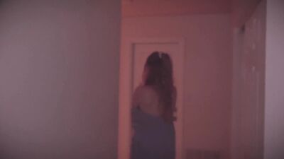 Elly Clutch ХХХ ОнлиФанс