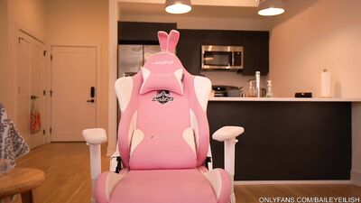 Bailey Eilish ХХХ ОнлиФанс