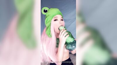 Голая Belle Delphine