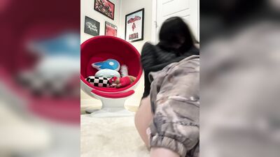 Голая PeachJars