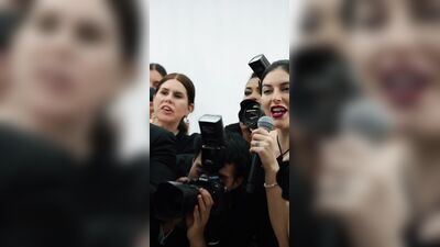 Голая Jenna Ortega