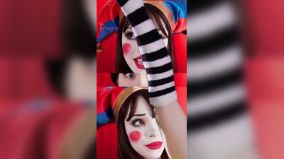 Голая Alice Delish