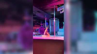 Angel Wicky ХХХ ОнлиФанс